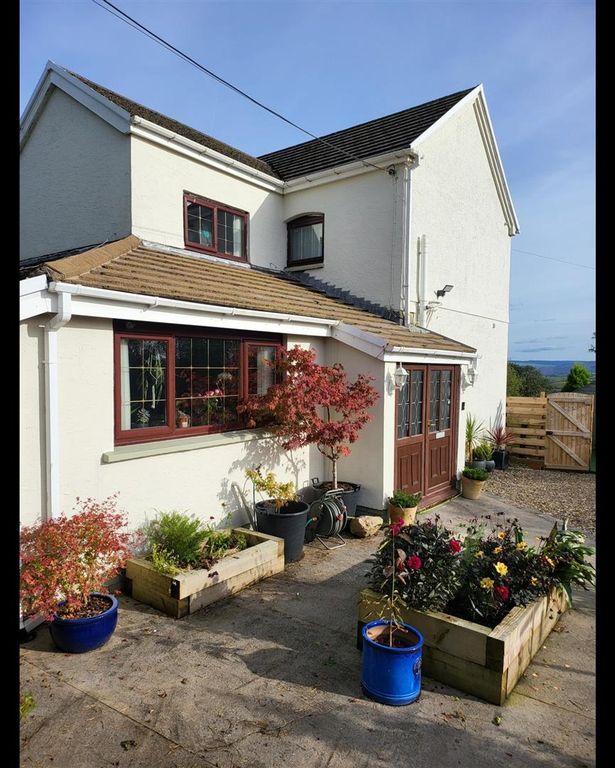 3 bed detached house for sale in Mountain Road, Upper Brynamman, Ammanford SA18, £350,000