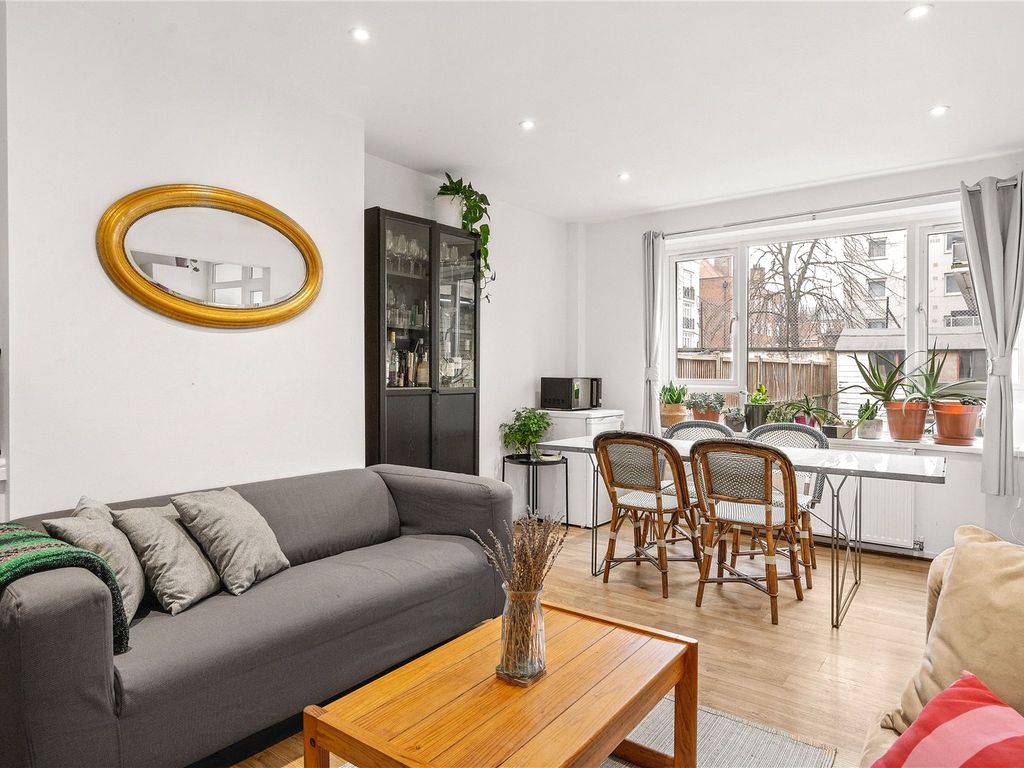 4 bed terraced house for sale in Lorden Walk, London E2, £900,000