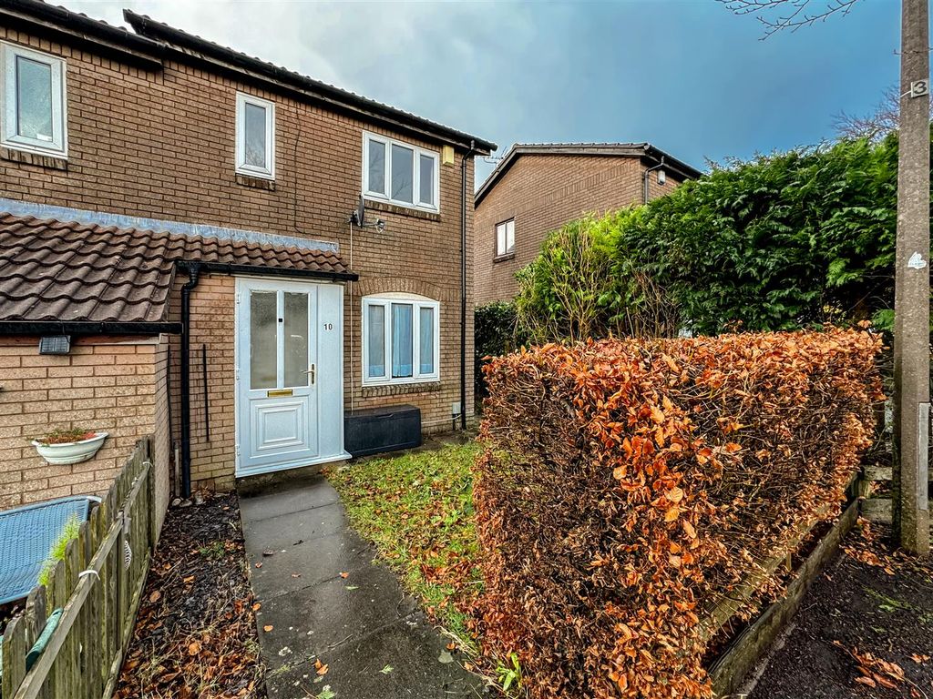 2 bed property for sale in Meadow View, Barry CF63, £176,000