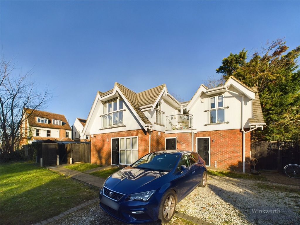 2 bed flat for sale in Windmill Lane, Long Ditton, Surbiton, Surrey KT6, £420,000