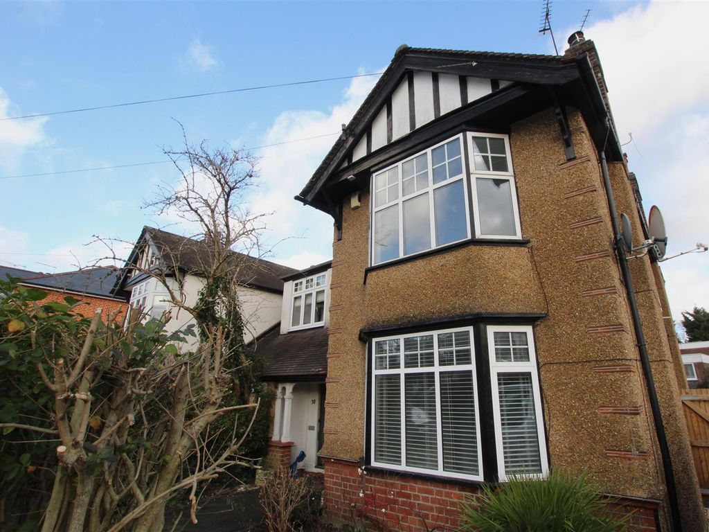 2 bed property to rent in Hutton Road, Shenfield, Brentwood CM15, £1,400 pcm