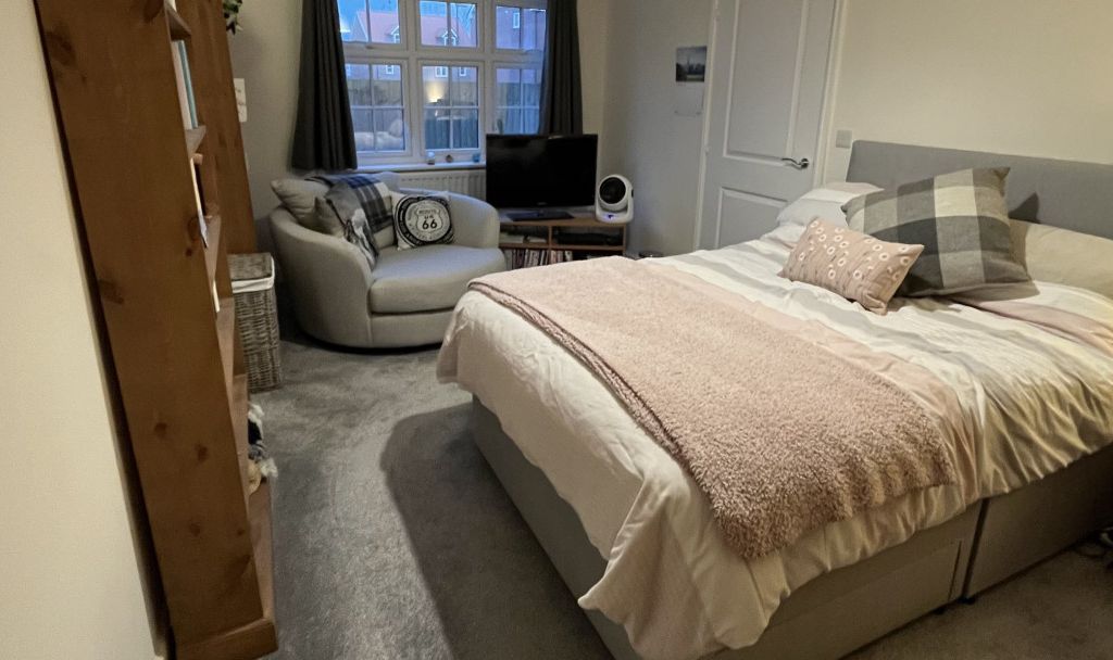 1 bed flat for sale in Bateson Way, Barnham PO22, £108,000