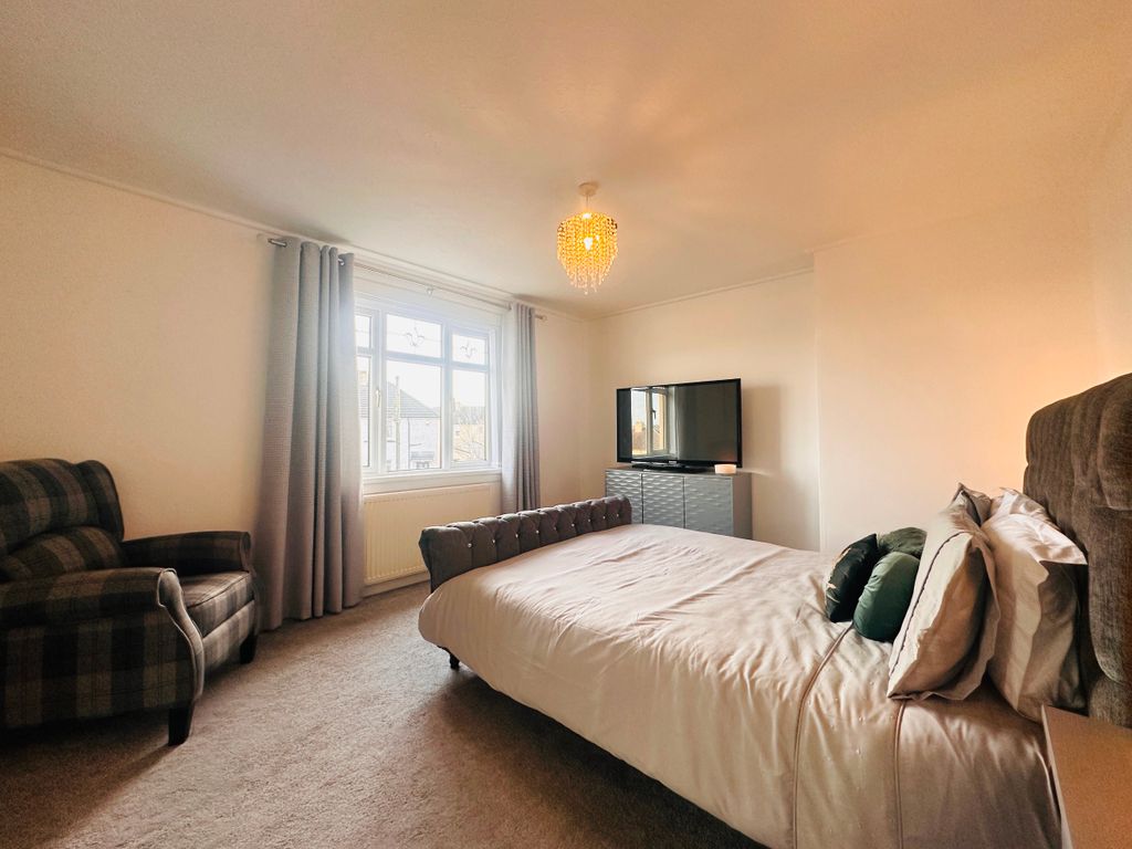2 bed semi-detached house for sale in Rockburn Crescent, Bellshill ML4, £149,995