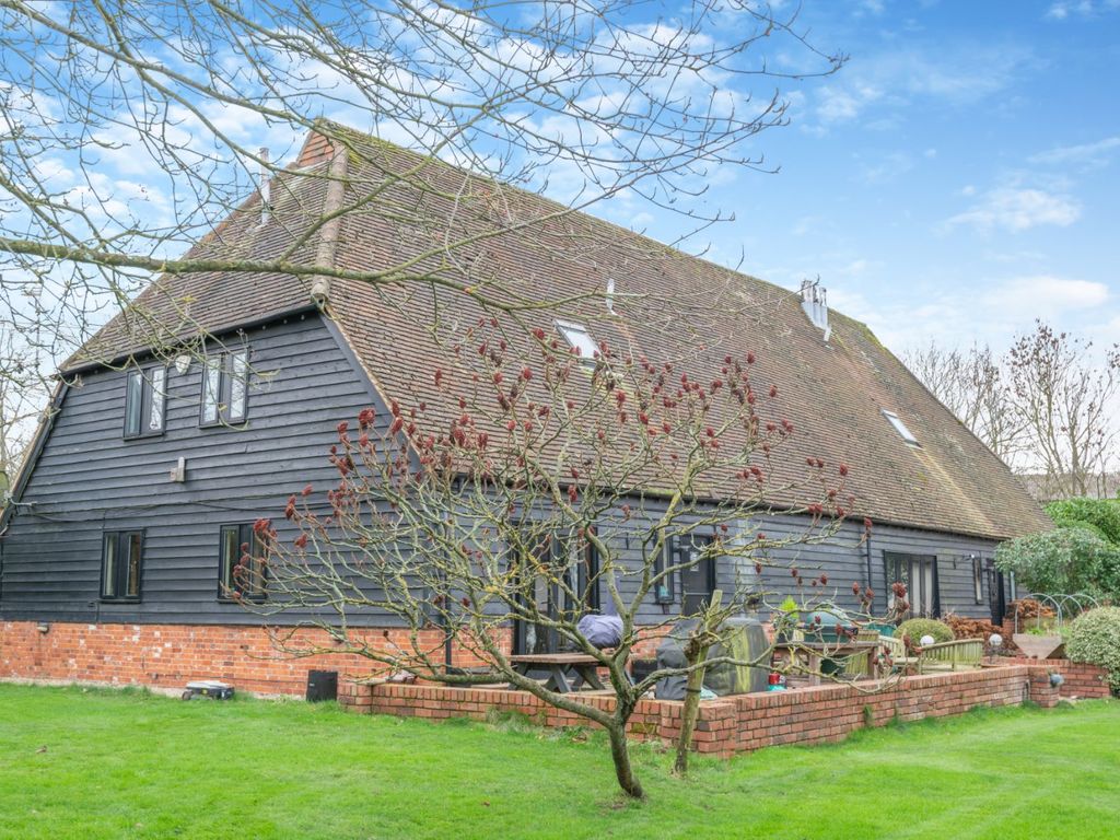 5 bed barn conversion for sale in Church Lane, White Roding, Dunmow, Essex CM6, £1,250,000