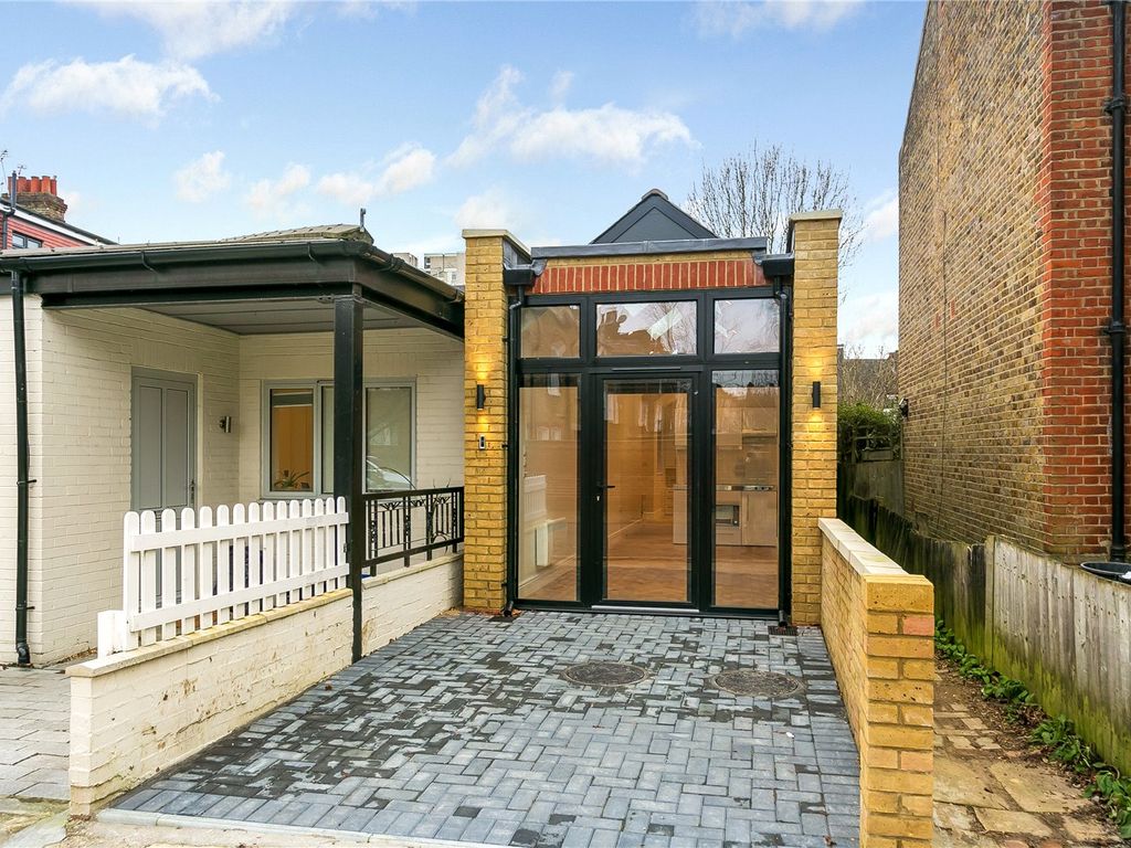 Detached house to rent in Beaumont Avenue, Richmond TW9, £1,750 pcm