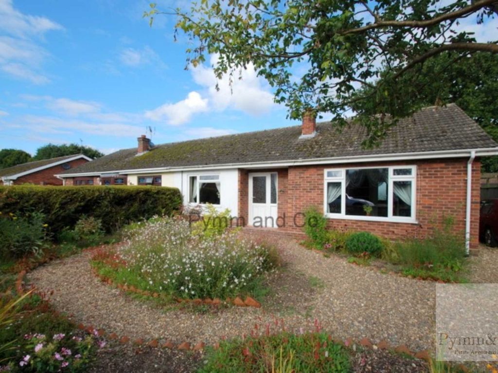 2 bed bungalow to rent in Olive Crescent, Horsford NR10, £895 pcm