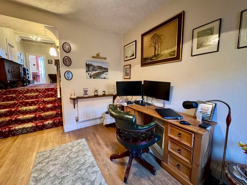 2 bed flat for sale in Edenmount Road, Grange-Over-Sands LA11, £250,000