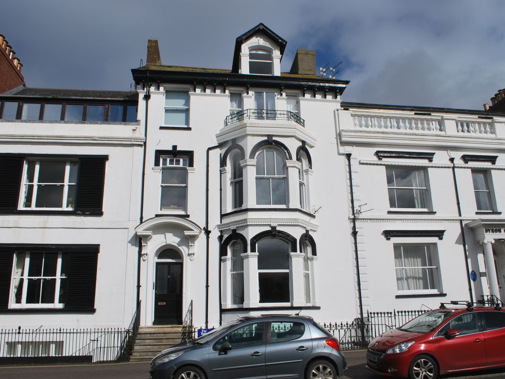 2 bed flat to rent in The Beacon, Exmouth EX8, £1,100 pcm