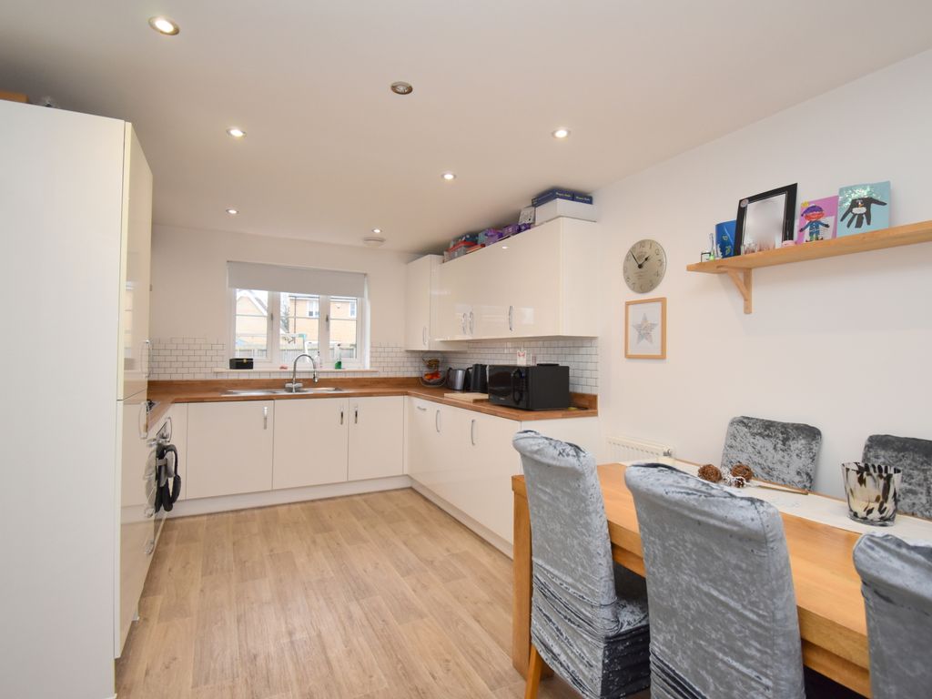 3 bed detached house for sale in Ouse Way, Biggleswade SG18, £435,000