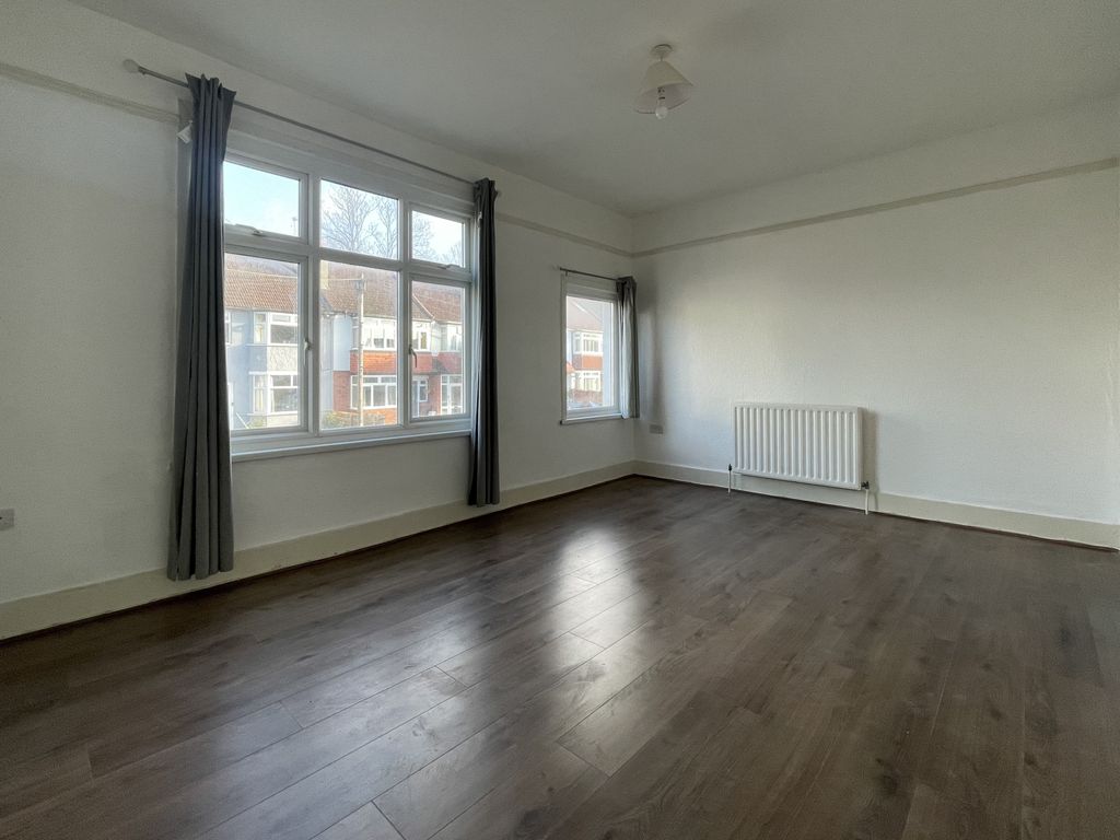 1 bed flat to rent in Beauchamp Road, London SE19, £1,295 pcm