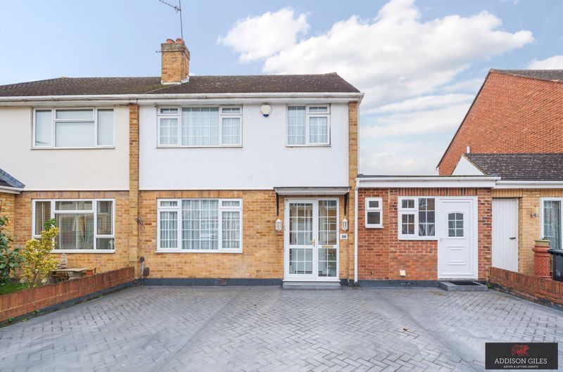 4 bed semi-detached house for sale in Amanda Court, Slough SL3, £715,000