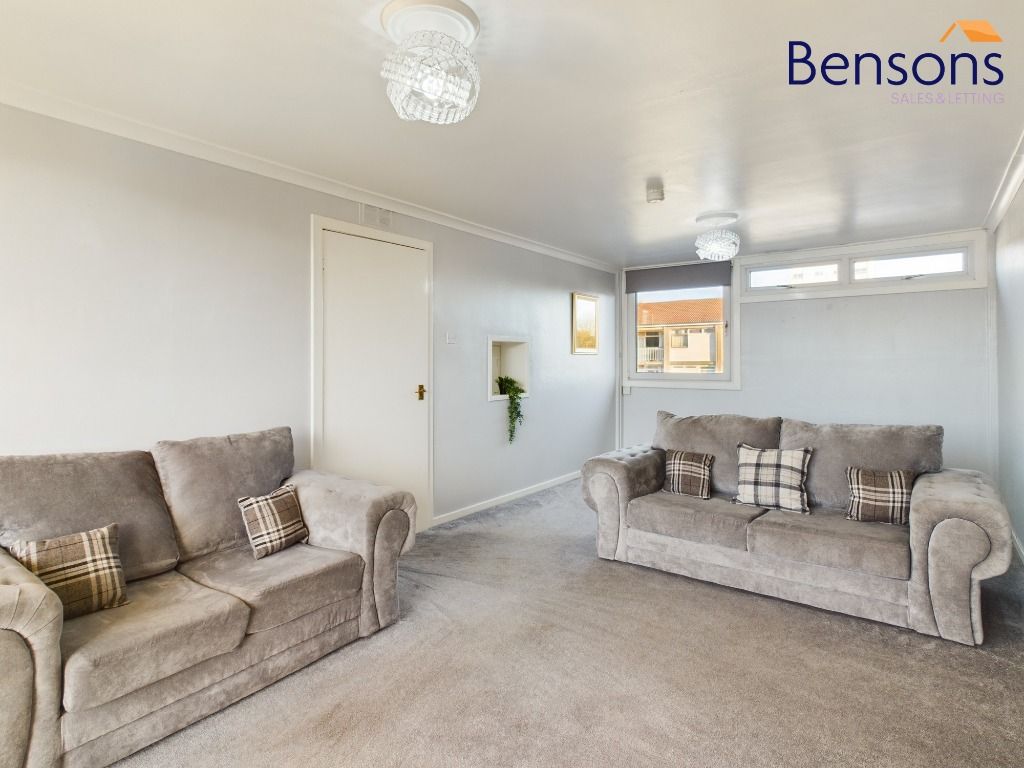 2 bed flat to rent in Sinclair Park, East Kilbride, South Lanarkshire G75, £625 pcm
