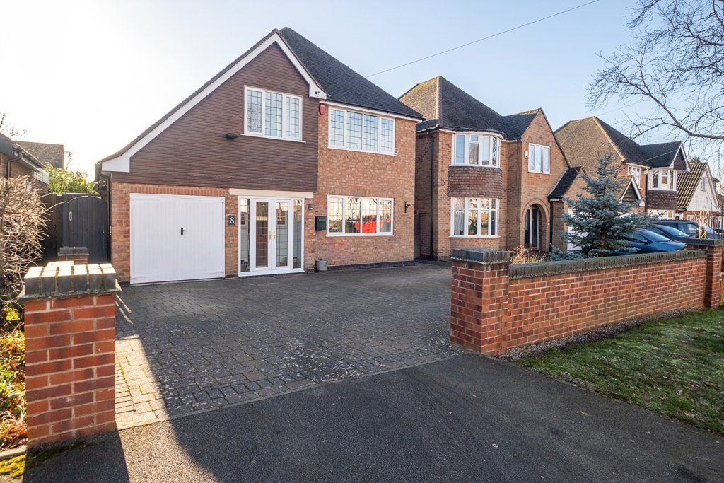 3 bed detached house for sale in Barnard Road, Sutton Coldfield B75, £500,000