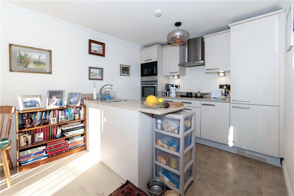 1 bed flat for sale in West Street, Gargrave, Skipton BD23, £239,500