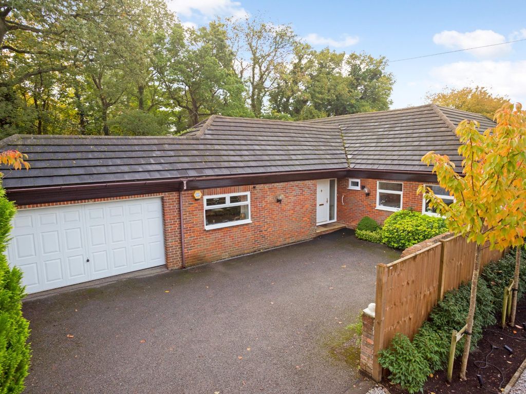 3 bed bungalow for sale in Chorleywood Road, Rickmansworth, Hertfordshire WD3, £1,150,000