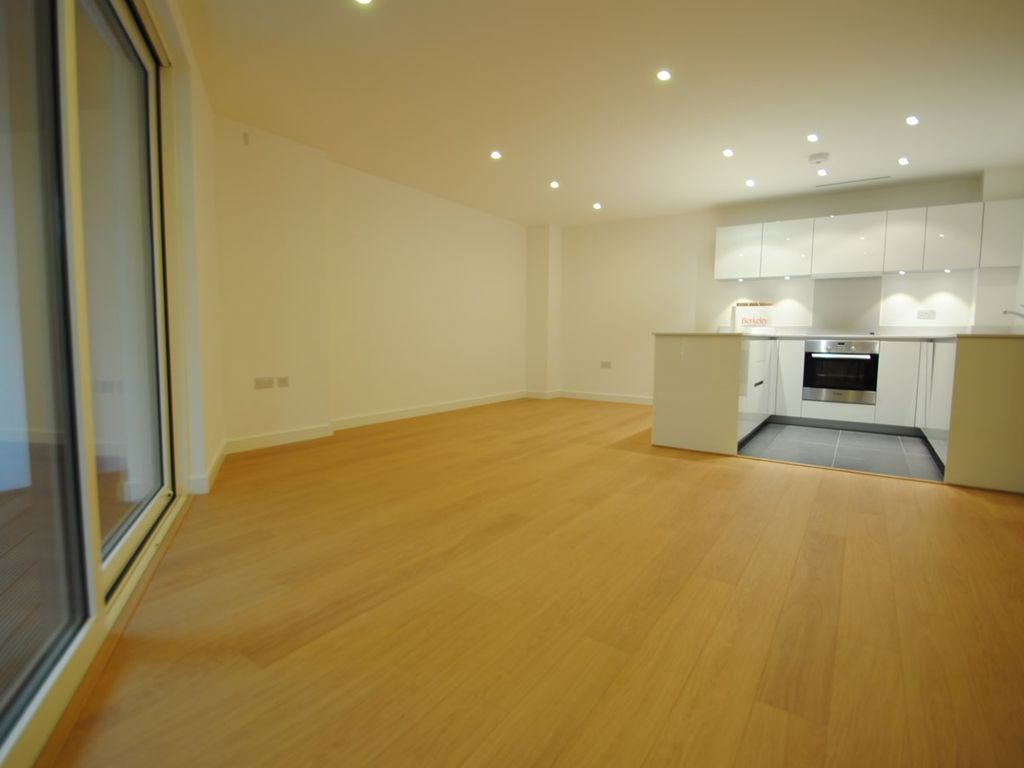 2 bed flat to rent in Rossetti Apartments, Saffron Central Square, Croydon CR0, £1,775 pcm