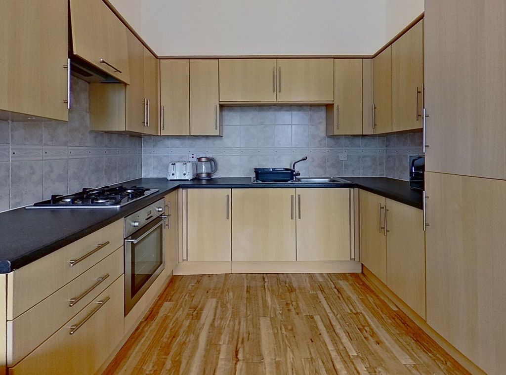 1 bed flat for sale in Carmelite Lane, Aberdeen AB11, £69,999