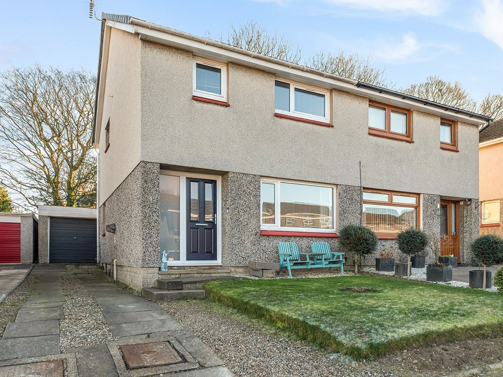 3 bed property for sale in Erbach Avenue, Laurieston, Falkirk FK2, £195,000