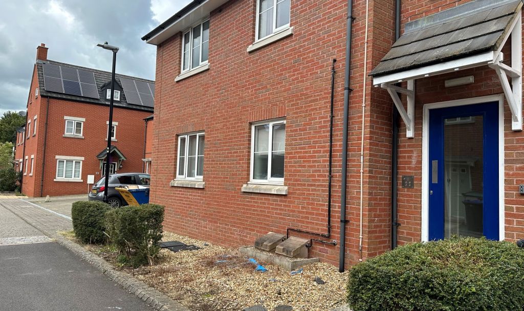 1 bed flat for sale in Dowse Road, Devizes SN10, £97,500