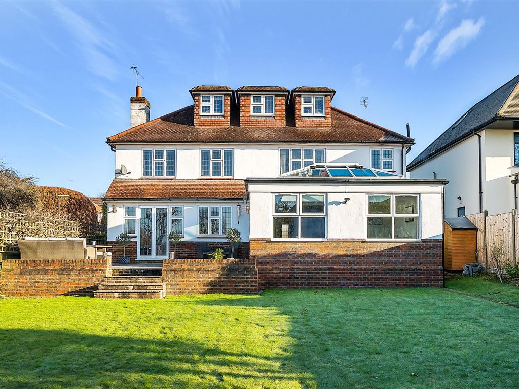 7 bed detached house for sale in Hillside Road, Epsom KT17, £1,300,000