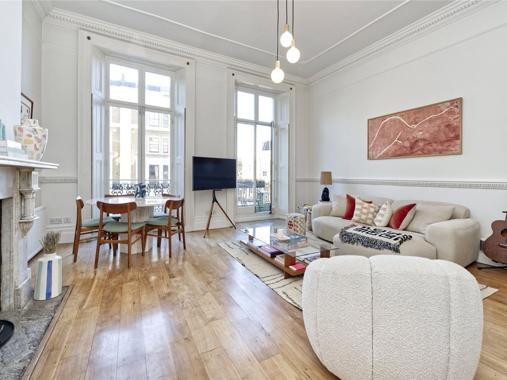 1 bed flat for sale in Talbot Road, London W2, £1,450,000