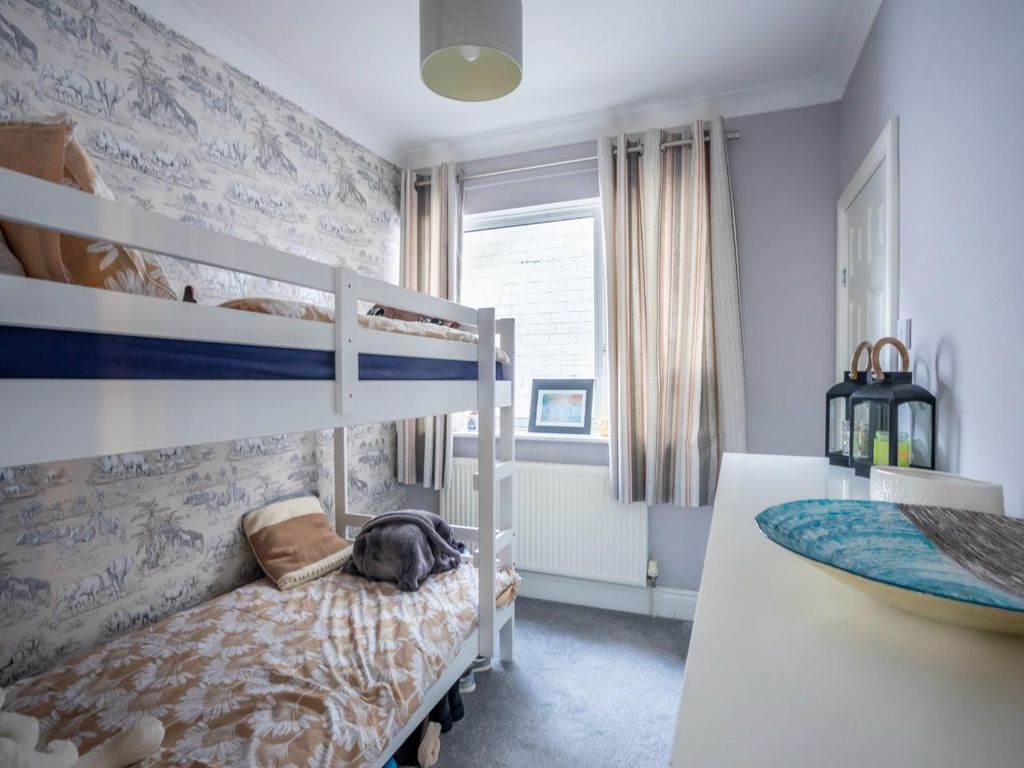 3 bed detached bungalow for sale in Malton Road, Huntington, York YO32, £325,000