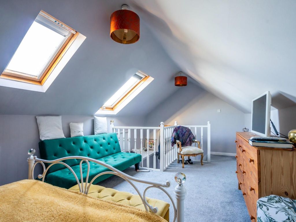 3 bed detached bungalow for sale in Malton Road, Huntington, York YO32, £325,000