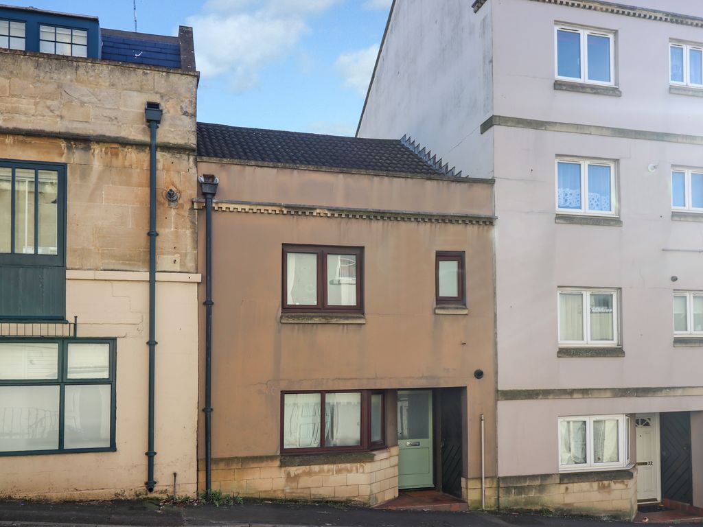 3 bed terraced house to rent in Morford Street, Bath BA1, £1,900 pcm