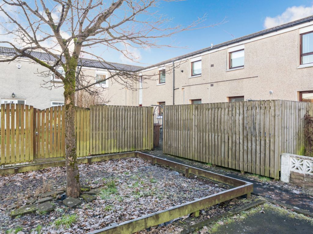 2 bed flat for sale in Semple Place, Linwood, Paisley, Renfrewshire PA3, £65,000