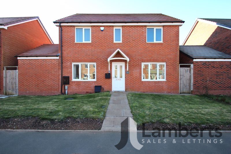 4 bed detached house for sale in Hawling Street, Brockhill, Redditch B97, £375,000