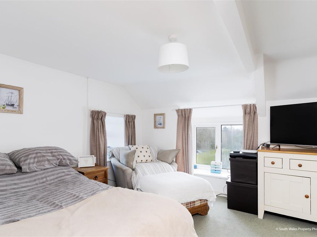 4 bed cottage for sale in St. Brides Major, Bridgend CF32, £650,000