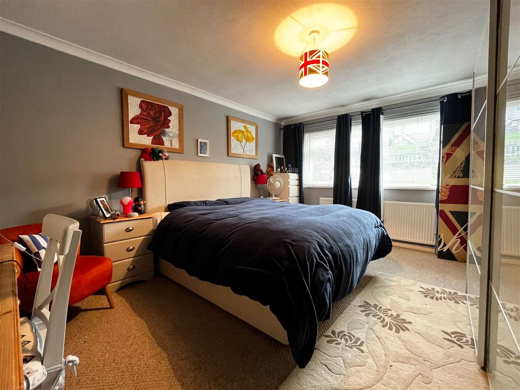 2 bed bungalow for sale in Stapleton Close, Paignton TQ4, £325,000