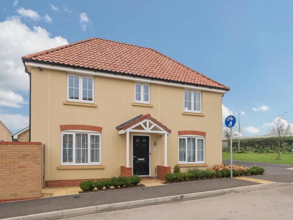 3 bed detached house for sale in Woolcombe Road, Wells BA5, £195,000