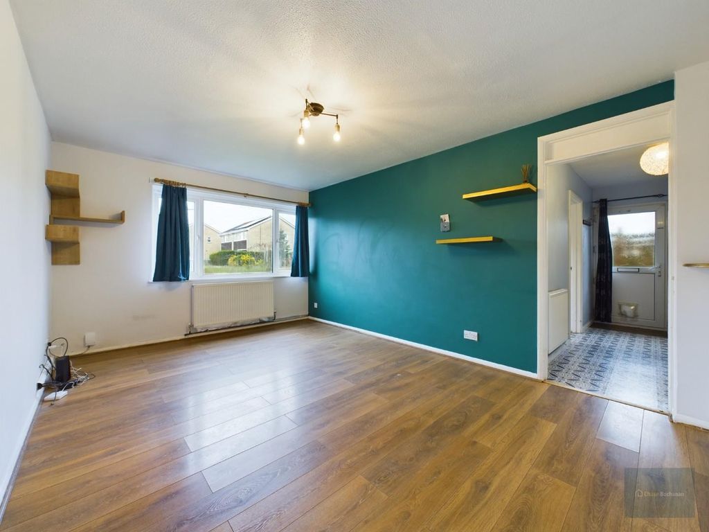 2 bed flat to rent in Boundary Walk, Trowbridge BA14, £875 pcm