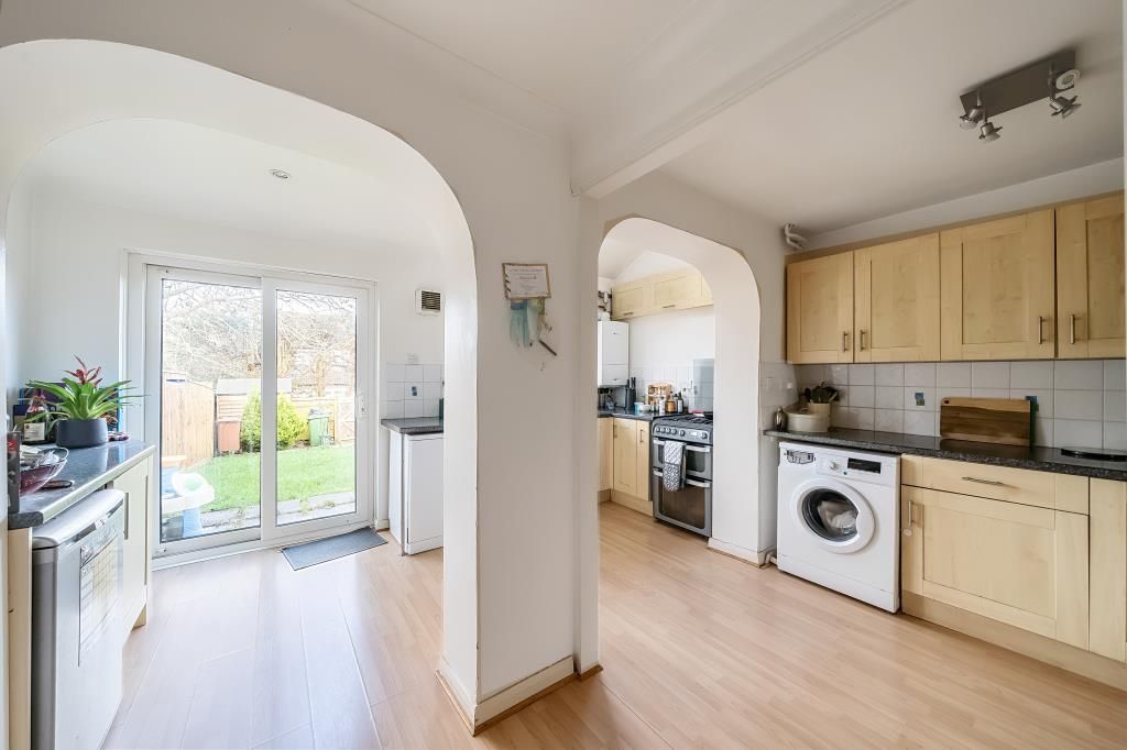 3 bed terraced house for sale in Botley, Oxford OX2, £425,000