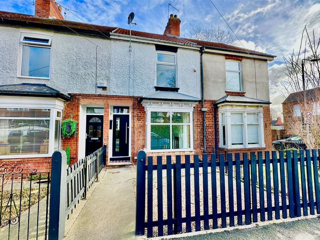 3 bed terraced house for sale in Barrow Lane, Hessle HU13, £180,000