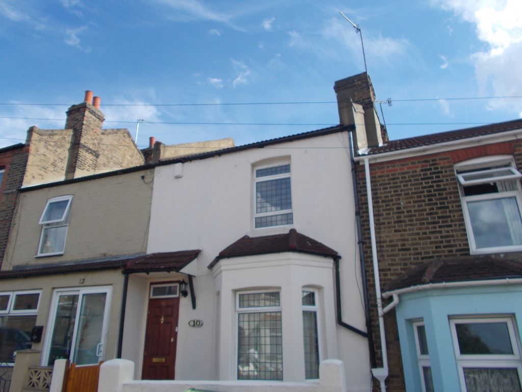 2 bed terraced house for sale in Goldsmid Street, London SE18, £339,995