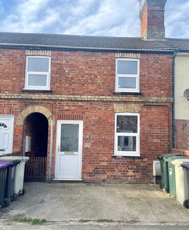 2 bed terraced house to rent in Newtown, Spilsby PE23, £650 pcm