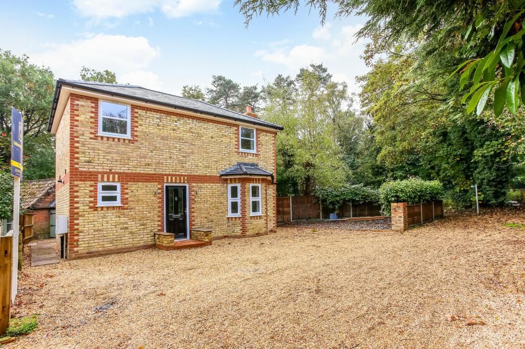 2 bed detached house for sale in Beech Hill Road, Sunningdale, Ascot SL5, £495,000