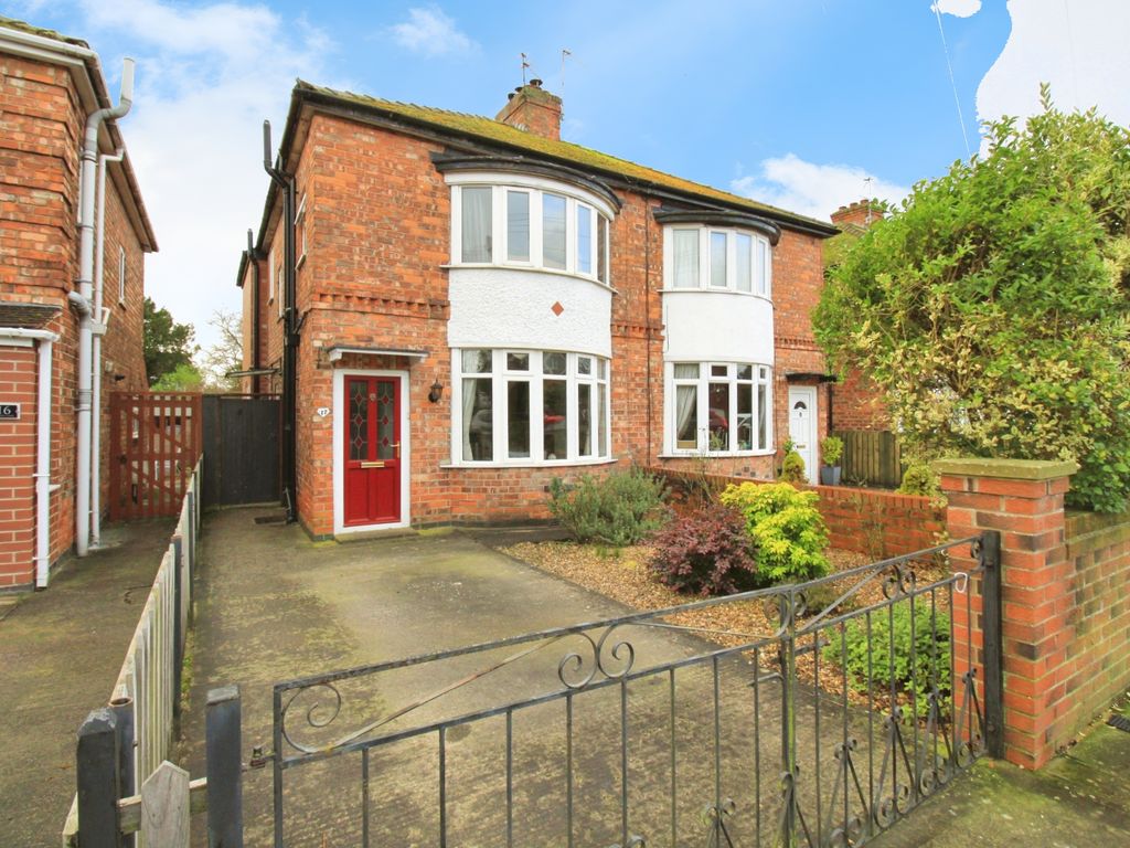 4 bed semi-detached house for sale in North Lane, York YO24, £375,000