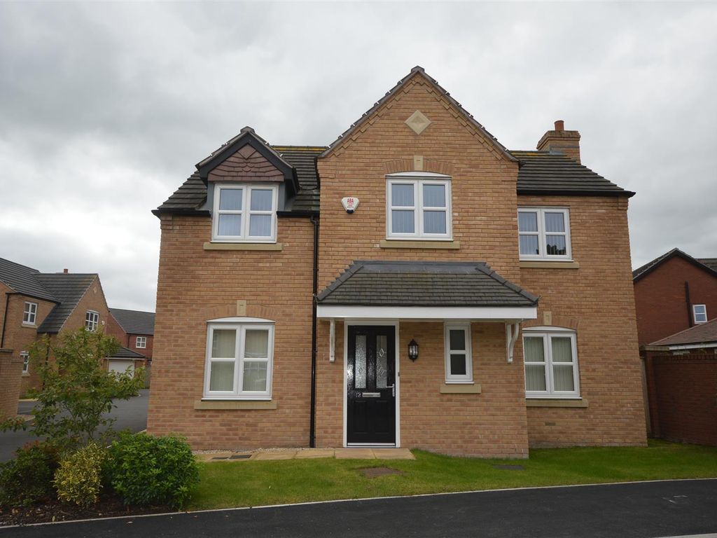 4 bed detached house to rent in Pulford Street, Arclid, Sandbach CW11, £1,500 pcm