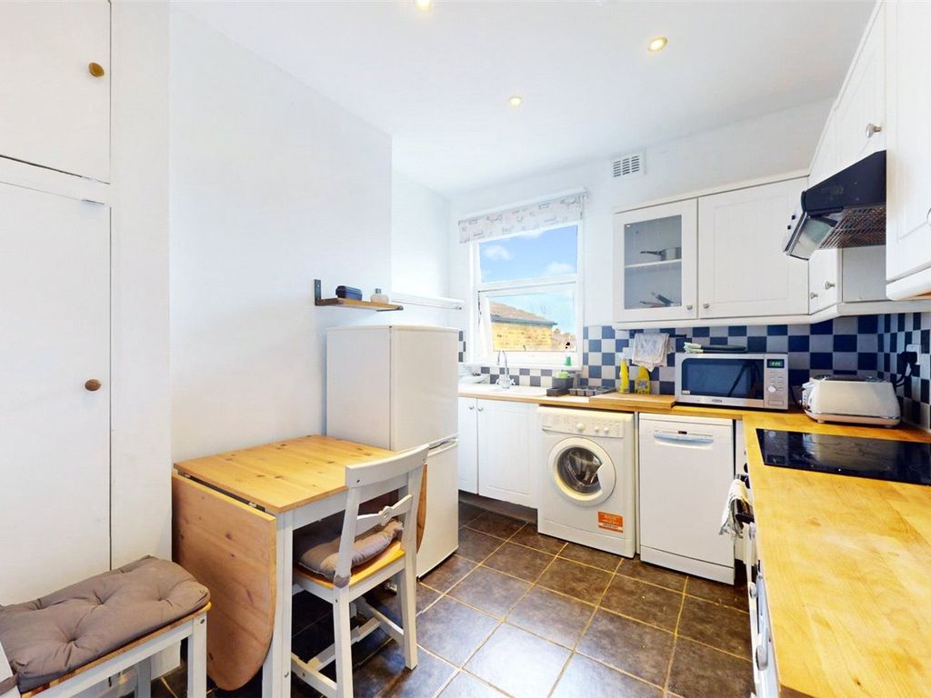 1 bed flat for sale in Stretton Road, Croydon CR0, £260,000