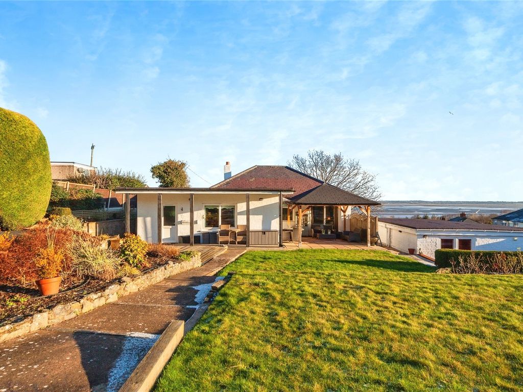 3 bed bungalow for sale in Pen Y Glyn, Bagillt, Flintshire CH6, £275,000