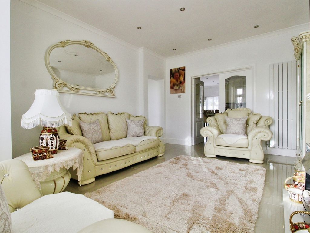 3 bed property for sale in Wentloog Road, Rumney, Cardiff CF3, £375,000
