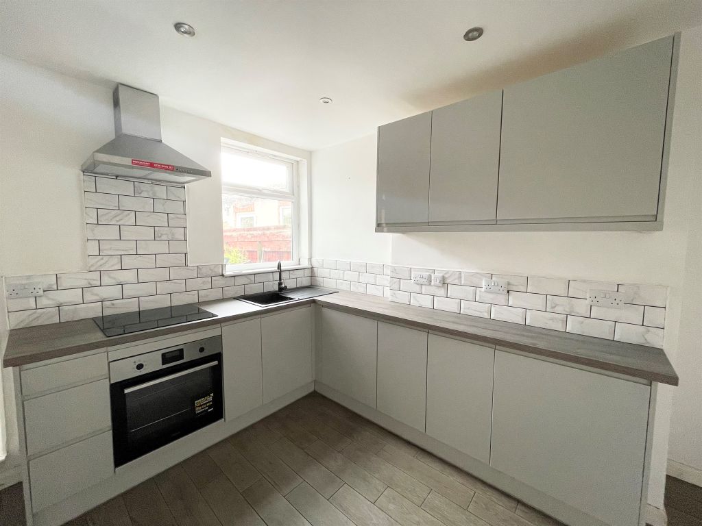 3 bed terraced house for sale in Meadow Lane, Alfreton DE55, £110,000