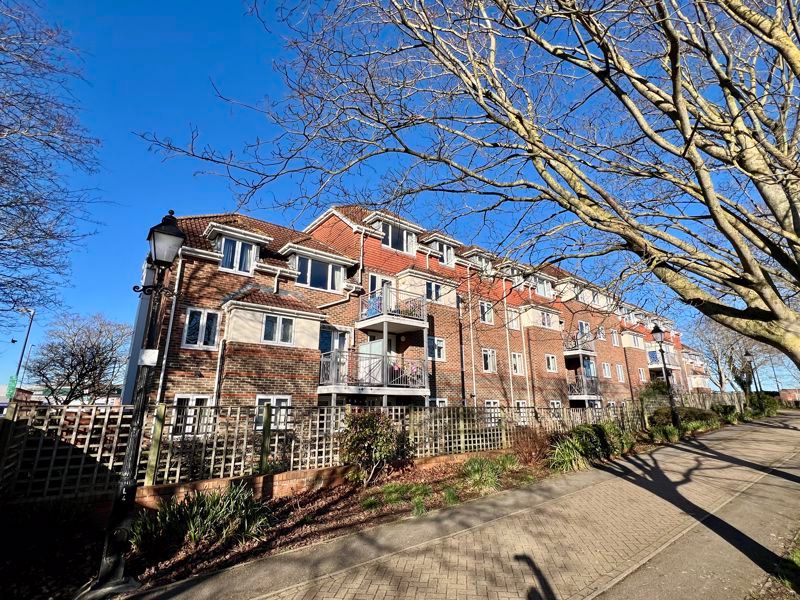 1 bed property for sale in Dellers Wharf, Taunton TA1, £115,000
