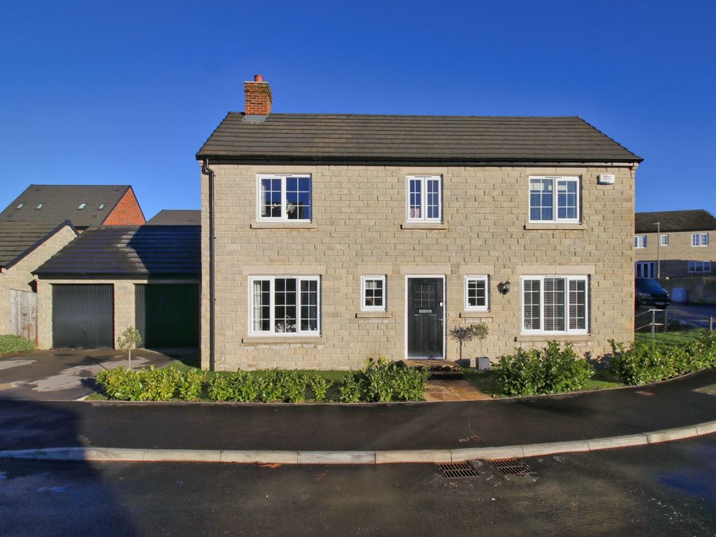 4 bed detached house for sale in Moseley Beck Drive, Cookridge, Leeds, West Yorkshire LS16, £525,000