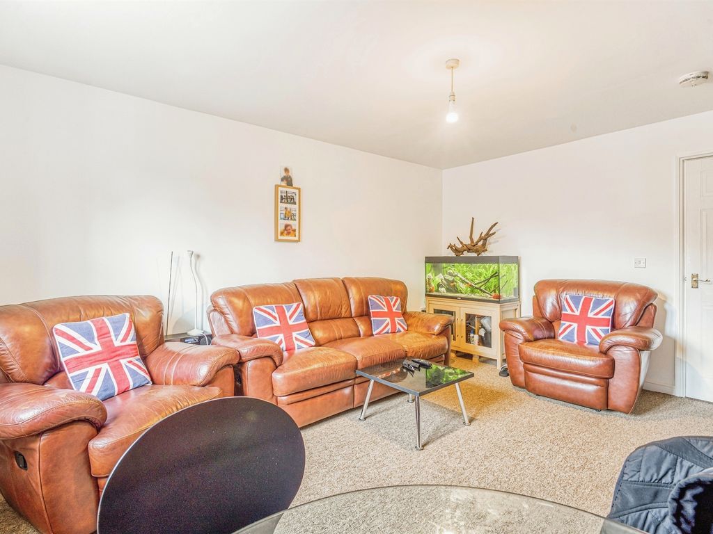 2 bed flat for sale in Bristol South End, Bedminster, Bristol BS3, £240,000