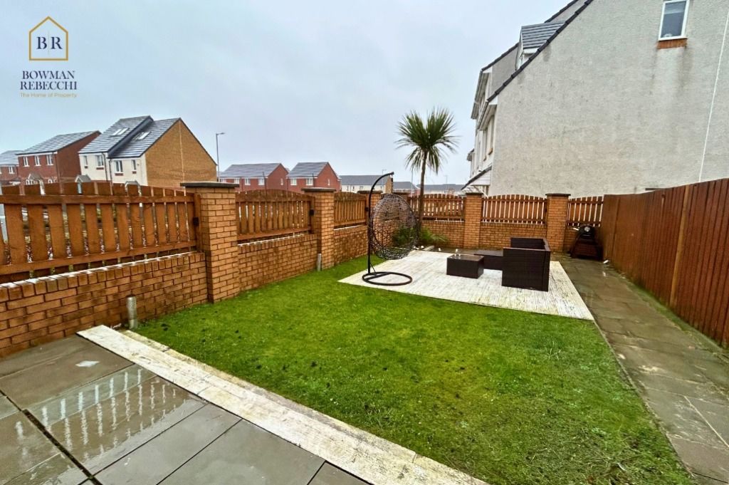 3 bed town house for sale in Inchgreen Gardens, Inverclyde, Greenock PA15, £210,000