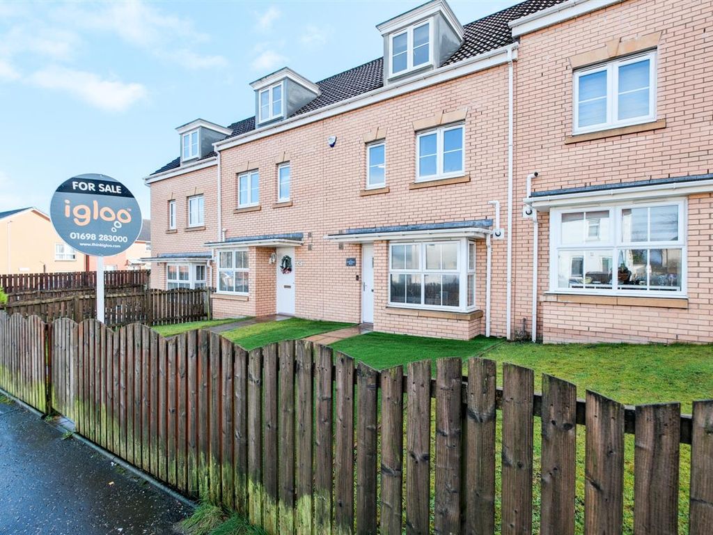 4 bed town house for sale in Sportsfield Road, Hamilton ML3, £204,995
